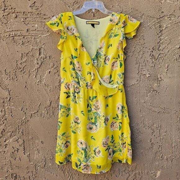 Aeropostale Prince and Fox Ruffled Floral Dress - Picture 11 of 12